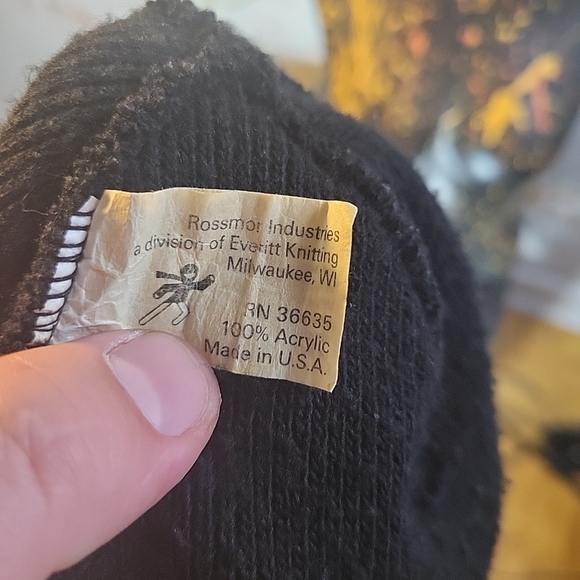 vintage white sox patch on vintage beanie USA Made - Picture 6 of 6